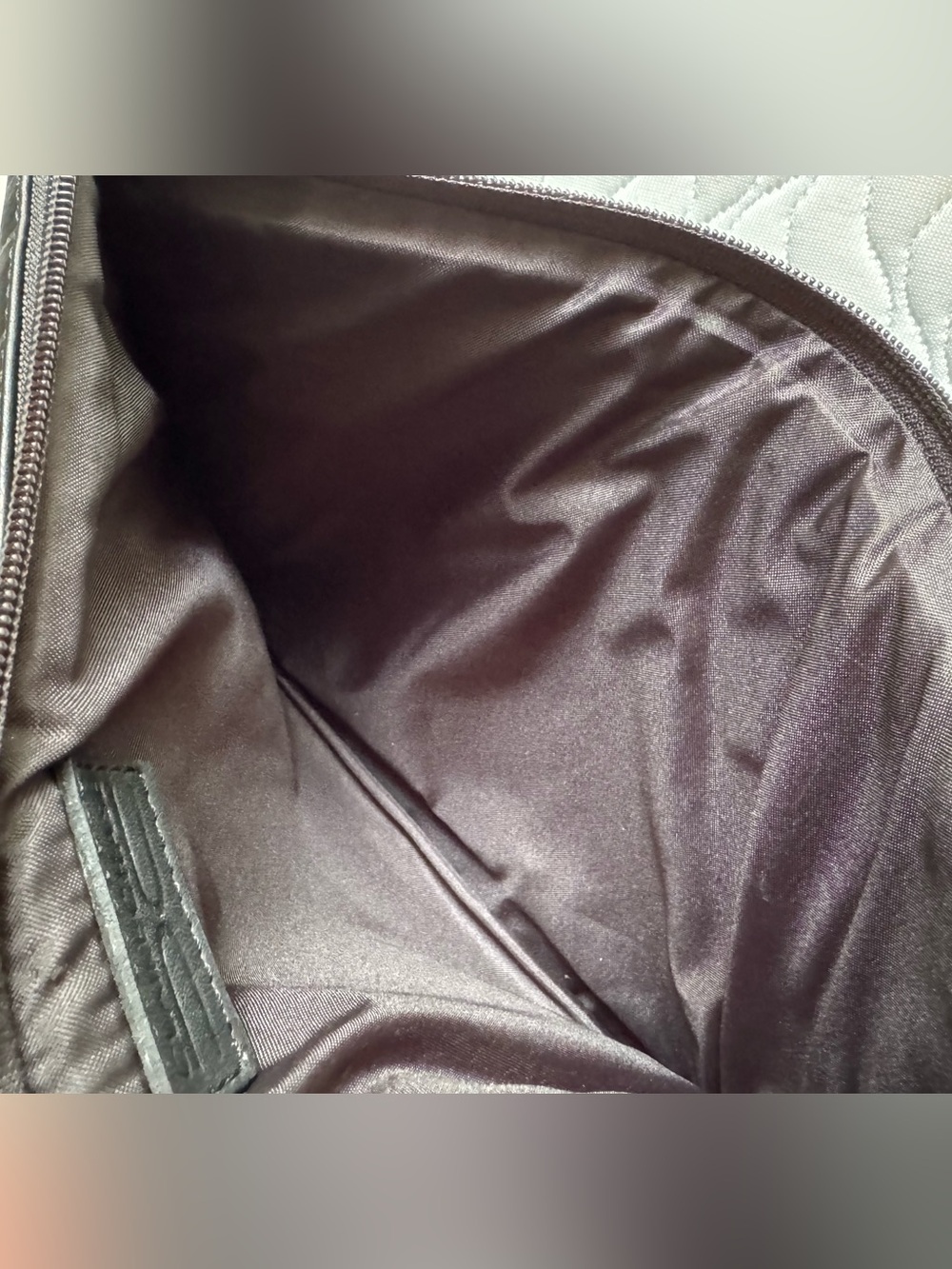 Claire Chase IP 300 case in black leather. - Picture 6 of 7